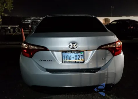 2018 Toyota Corolla L из США, поврежденный, VIN 2T1BURHEXJC046329